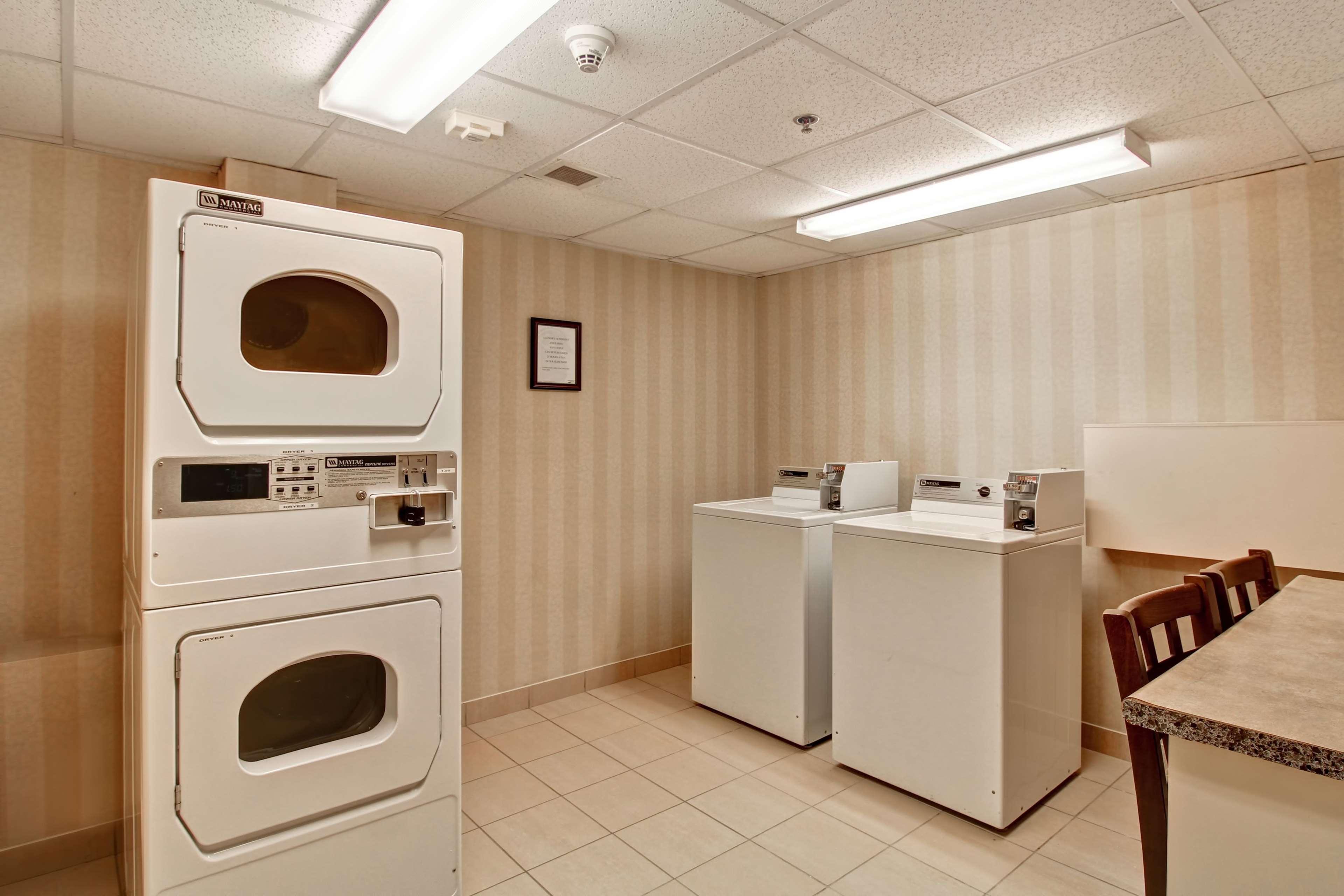 Homewood Suites By Hilton Toronto Mississauga Kültér fotó