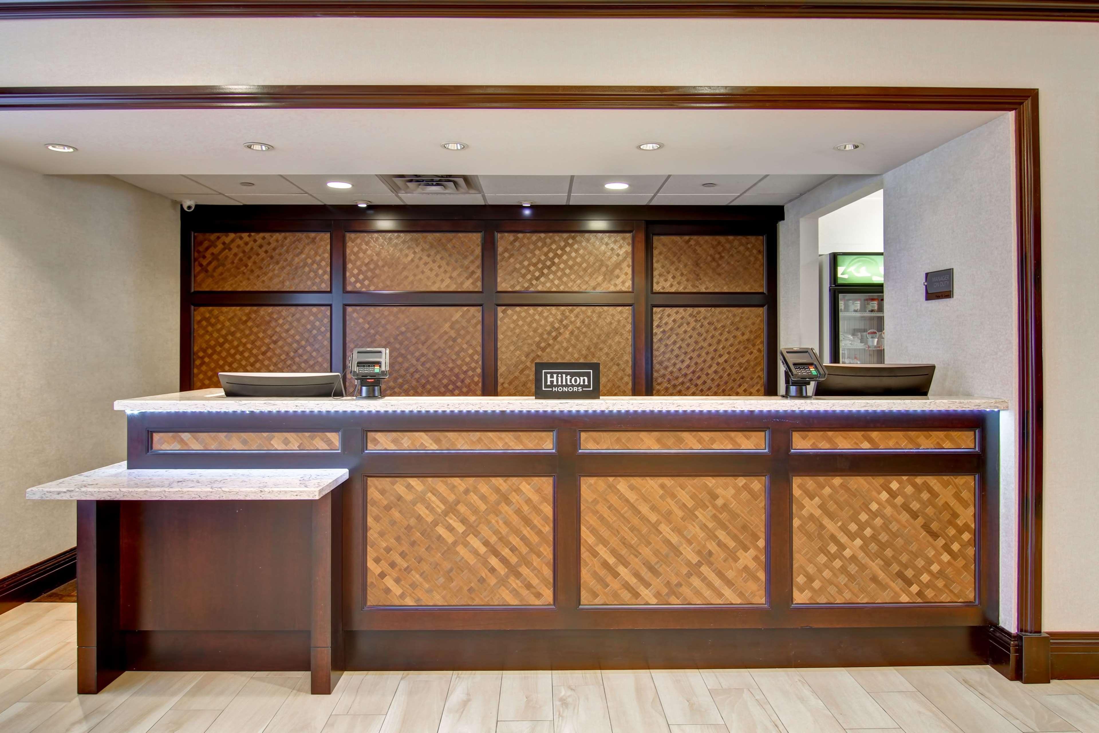 Homewood Suites By Hilton Toronto Mississauga Kültér fotó